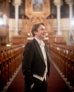 Aarni Hyökki - Viipurin Lauluveikot - Taiteellinen Johtaja